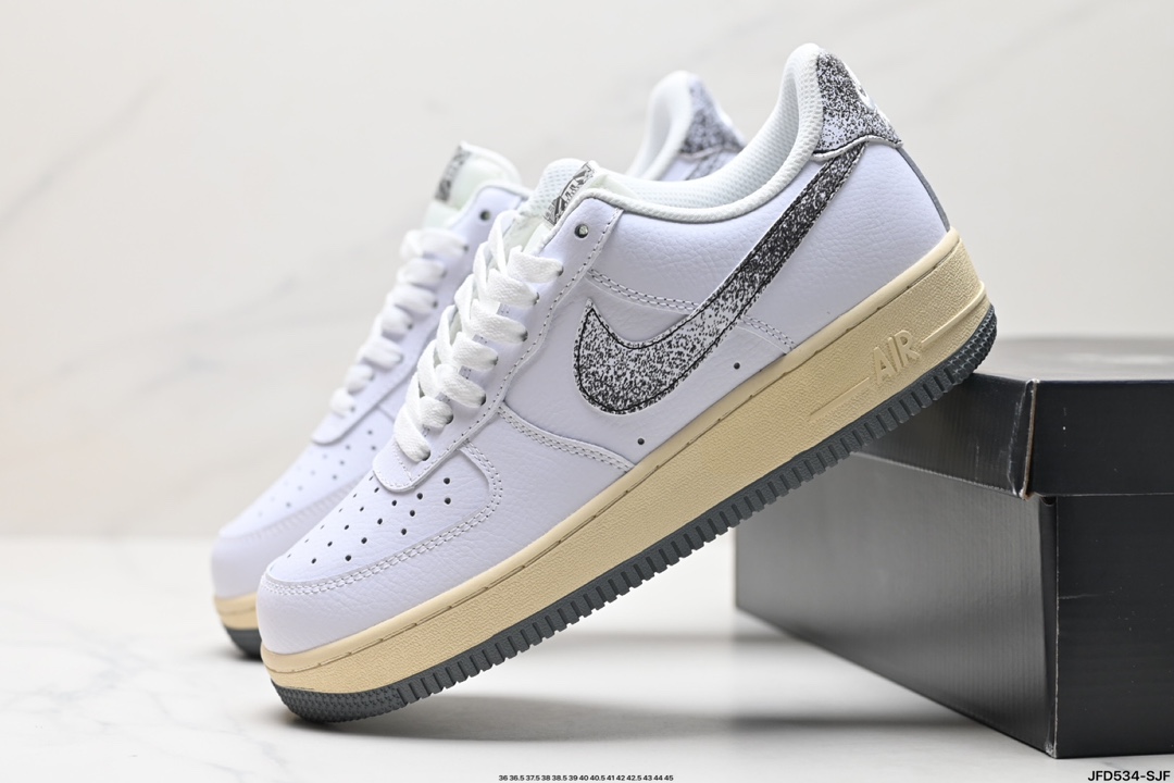 Nike Air Force 1 Shoes